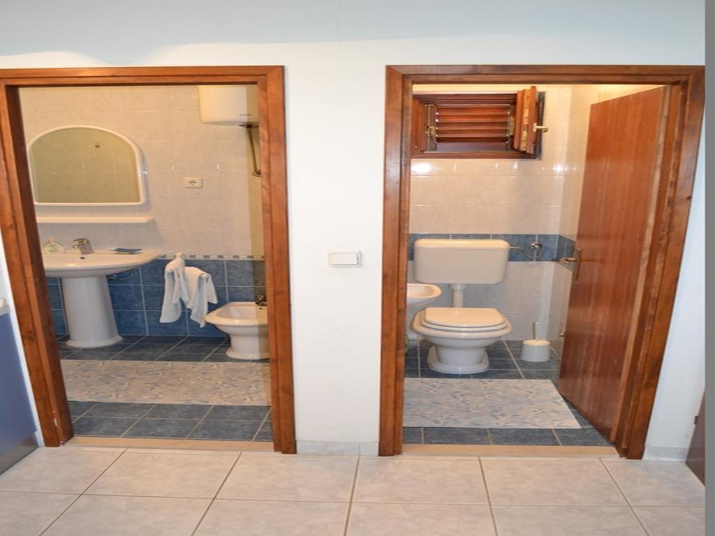 Apartments Kurta Привлака Екстериор снимка